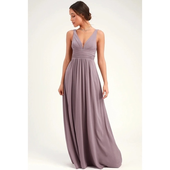 Lulus Dresses & Skirts - NWT Lulu’s Leading Role Taupe Maxi Dress